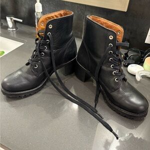 Stylish Black Leather Lace-Up Boots
